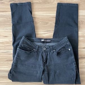 Levi’s curvy skinny leg jeans